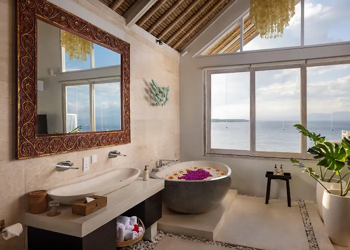 منتجع Pramana Natura Nusa Penida 4*